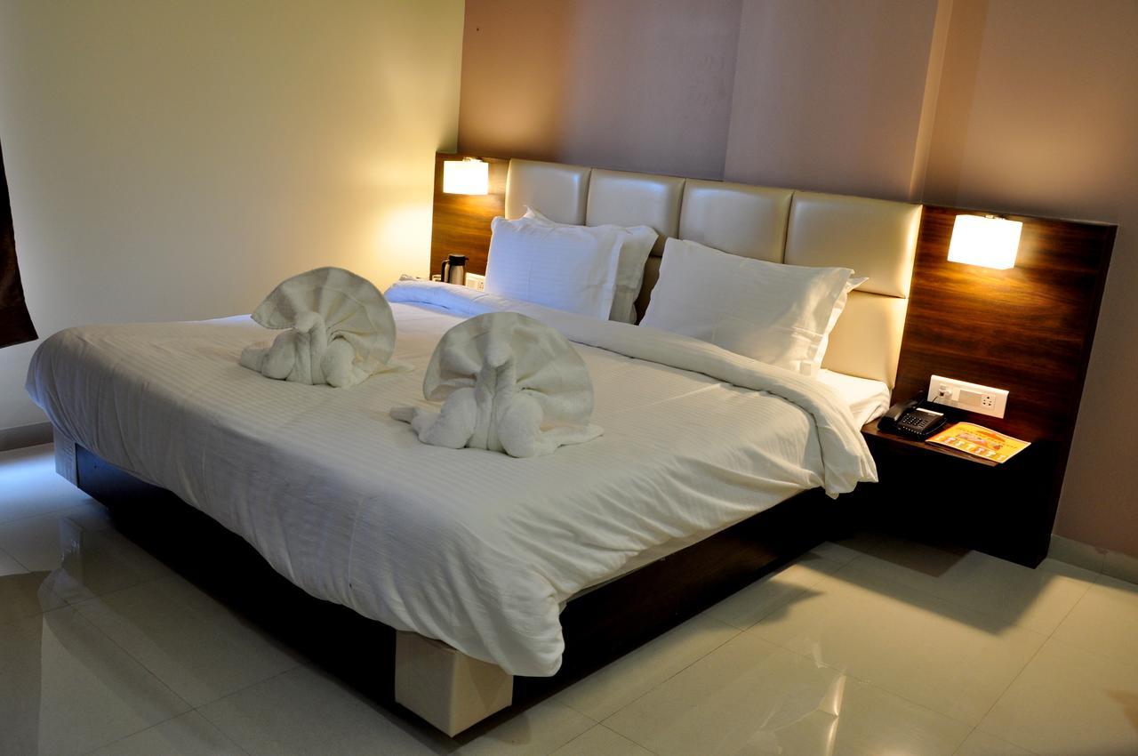 Royal Inn Khandwa 外观 照片