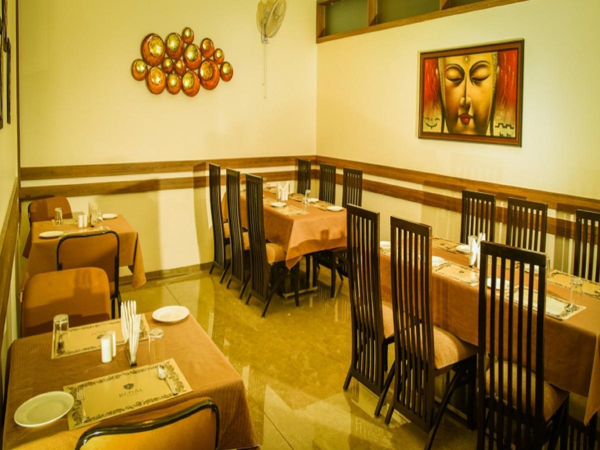 Royal Inn Khandwa 外观 照片